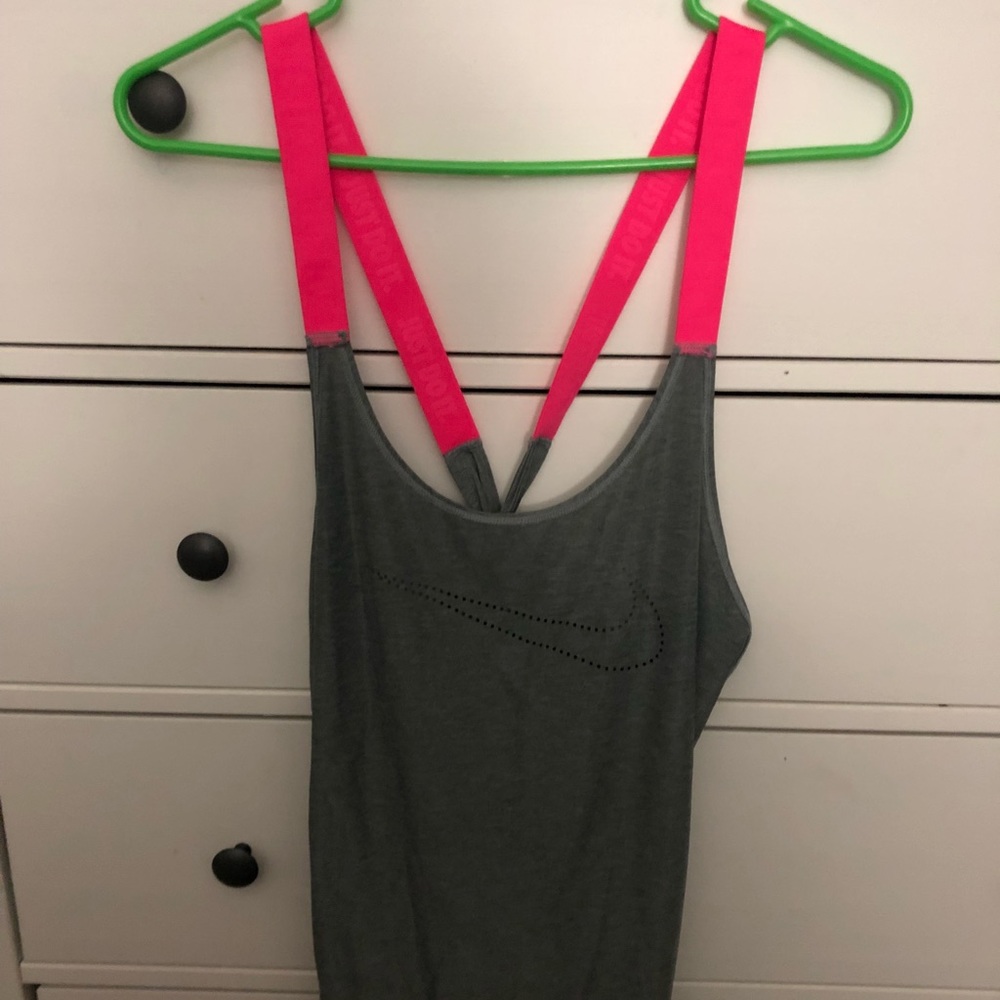 Nike tank top